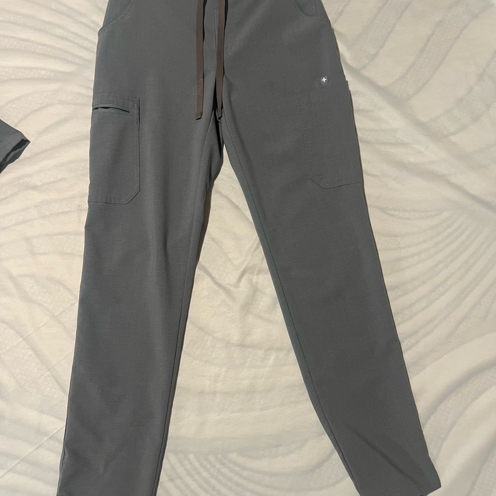 Dark Space Grey Yola - Skinny Scrub Pants